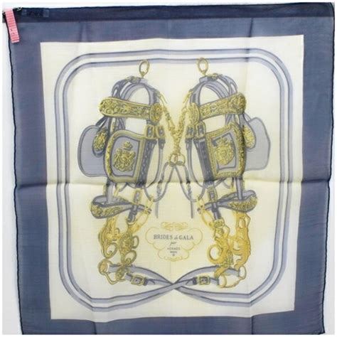 hermes gavroche 45 x 45|HERMES Gavroche Carré 45 Scarf Bordeaux Ribbon .